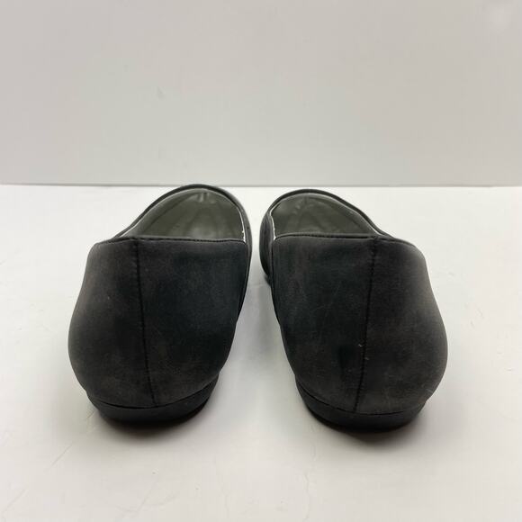 Bellini | WIDE Marshmellow NWOB Black Faux Suede Laser Cut Slip On Ballet Flats - Picture 5 of 10